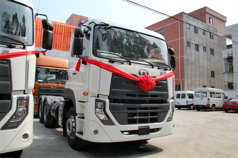 東沃 UD酷騰重卡 430馬力 6X4 國四牽引車(平頂駕駛室)(DND4250WB34)