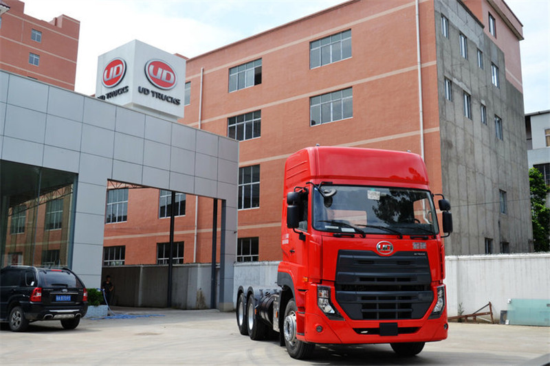 東沃 UD酷騰重卡 380馬力 6X4 國四 牽引車(DND4250WA32)