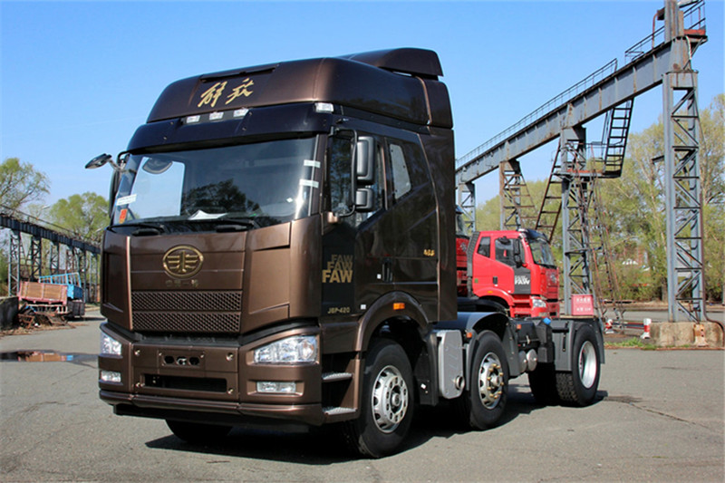 一汽解放 J6P重卡 領(lǐng)航版 460馬力 6X2 國(guó)五牽引車(CA4250P66K24T3E5)