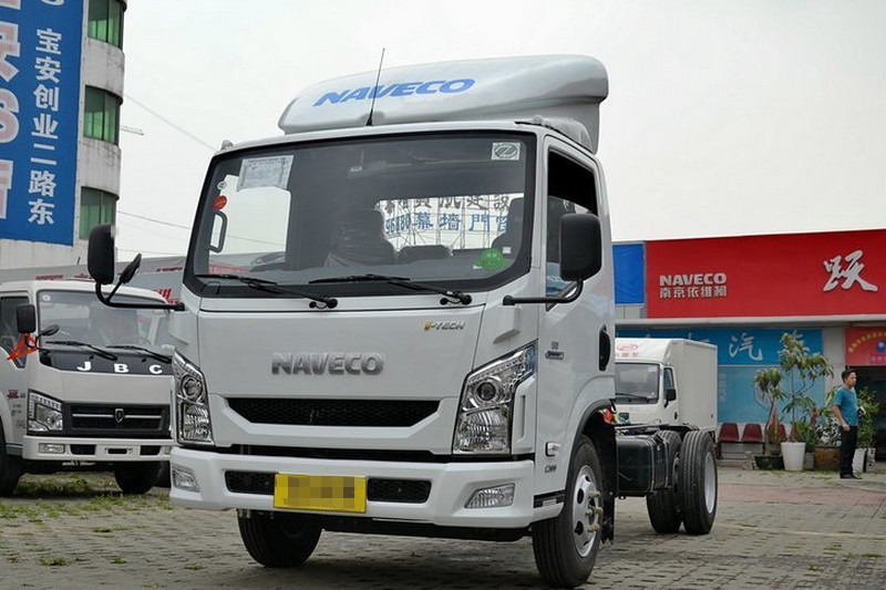 躍進 超越C300-33 125馬力 3308軸距 國四 單排輕卡底盤(索菲姆發動機)(NJ5041ZFDCMZ)