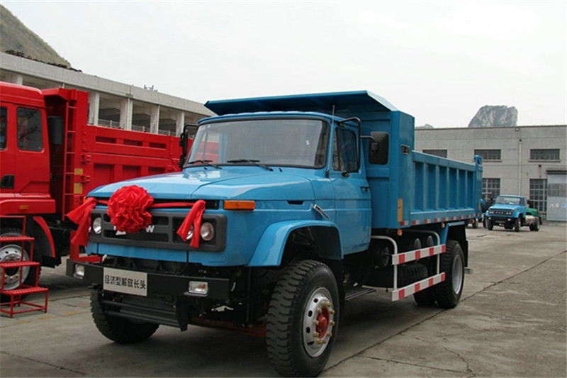 一汽解放柳特 經(jīng)濟(jì)型長(zhǎng)頭中卡 180馬力 4X2 4.5米 國(guó)四自卸車(chē)(紅橋王)(LZT3165K2E4A91)