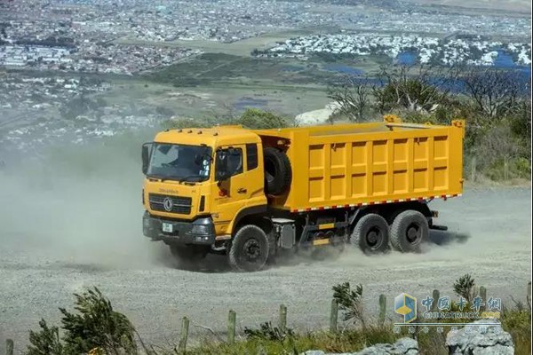 東風(fēng)天龍KC自卸車(chē)