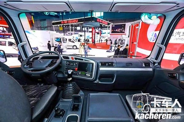 歐馬可S1城配之星內飾