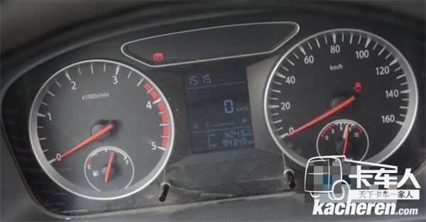 一年零兩個(gè)月的時(shí)間內(nèi),楊興春的福田時(shí)代M3累積跑了近9.5萬公里