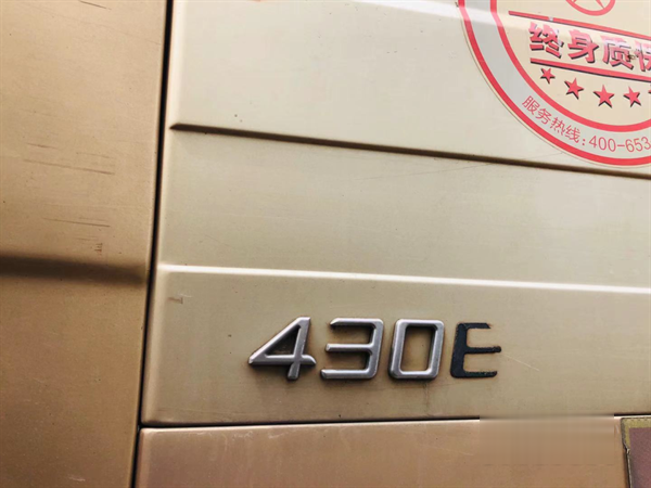 大運(yùn)重卡 N9H牽引車