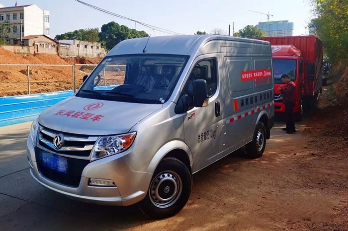 東風(fēng)輕型車  “真美滿”服務(wù) 3小時必達(dá)