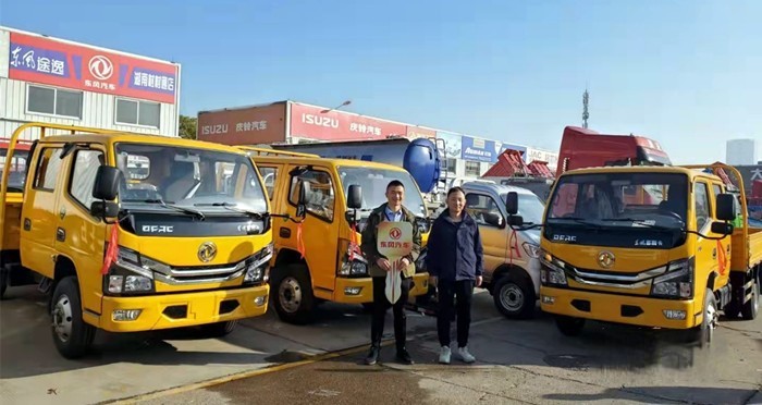 東風(fēng)輕型車在市政工程這一細(xì)分市場(chǎng)早已遍地開(kāi)花