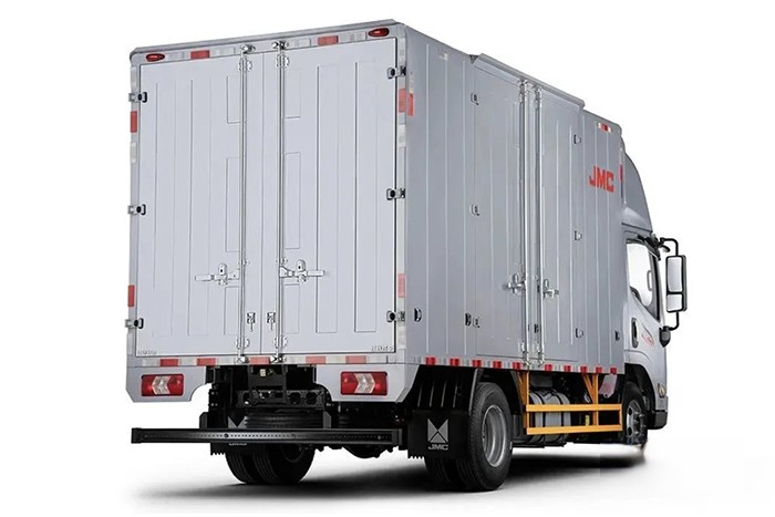 江鈴全新凱運(yùn)+:推動(dòng)高端輕卡輕量化、高效化、舒適化發(fā)展