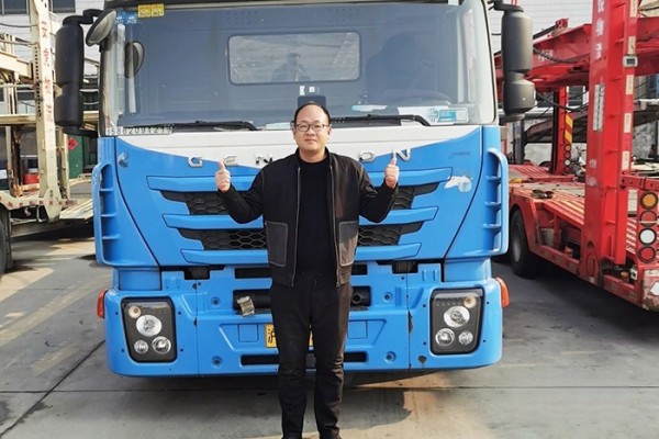 安全駕馭、高效盈利，紅巖轎運車憑實力獲物流老板青睞