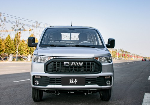 安全舒適、運(yùn)量更多,北汽制造鯨卡T7冷藏車今日上市,起售8.28萬(wàn)元