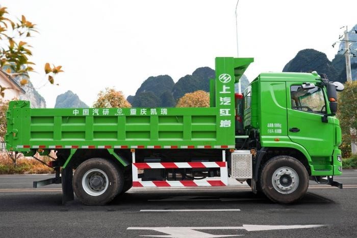 “短小精悍”城建利器 紅巖杰豹C6自卸車助力城鄉基建“加速跑”