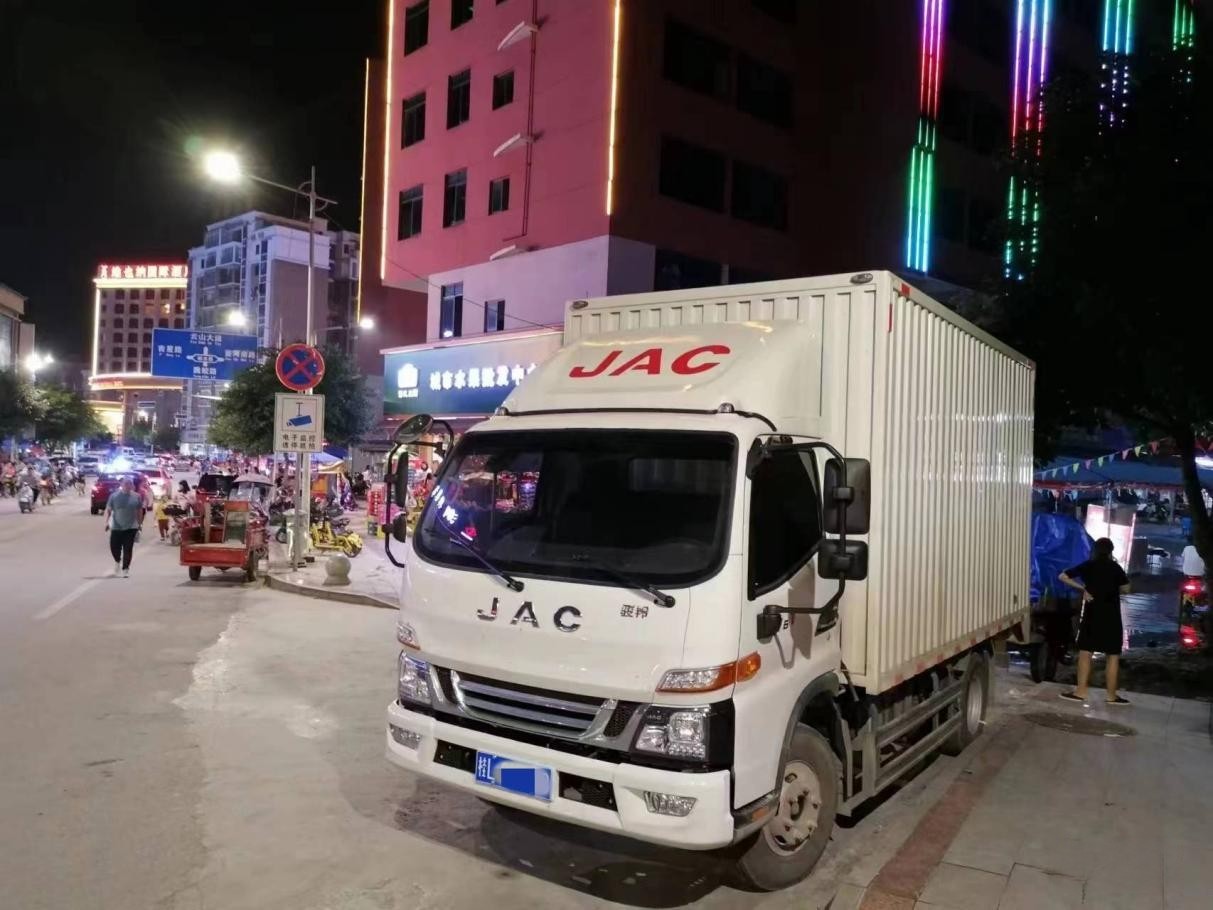 拉水果跑運輸,他說江淮1卡駿鈴讓他快人一步