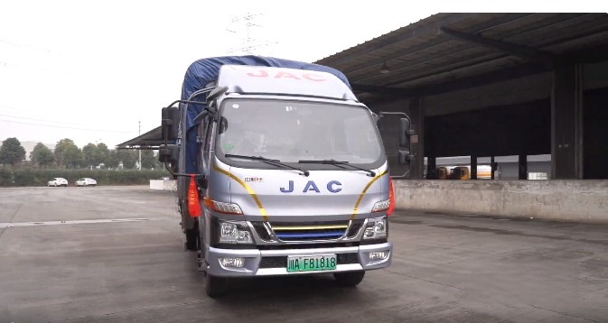 混動1號·駿鈴聚寶盆城內城際暢通無憂,為成都涂老板創造更多價值!