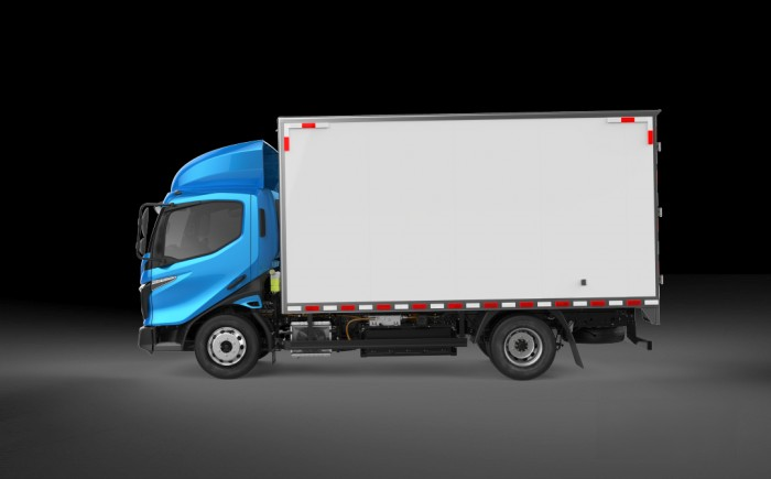 飛碟HW5:擁有智慧大腦的卡車開起來(lái)有多爽?