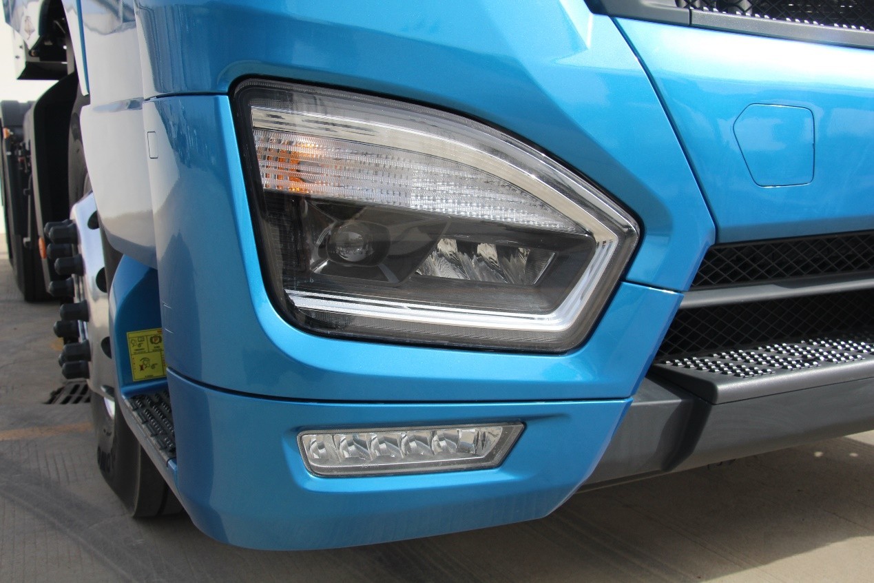 聚焦終端用戶切實需求,歐曼新EST大馬力CNG自動擋重卡來襲