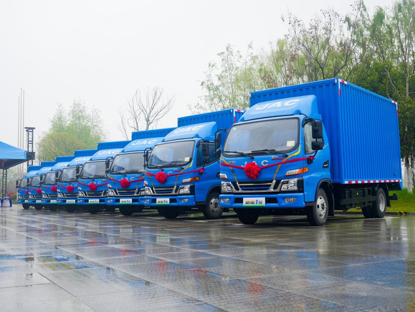 大單不斷!江淮1卡提速駛入新能源商用車賽道,實現全面領先