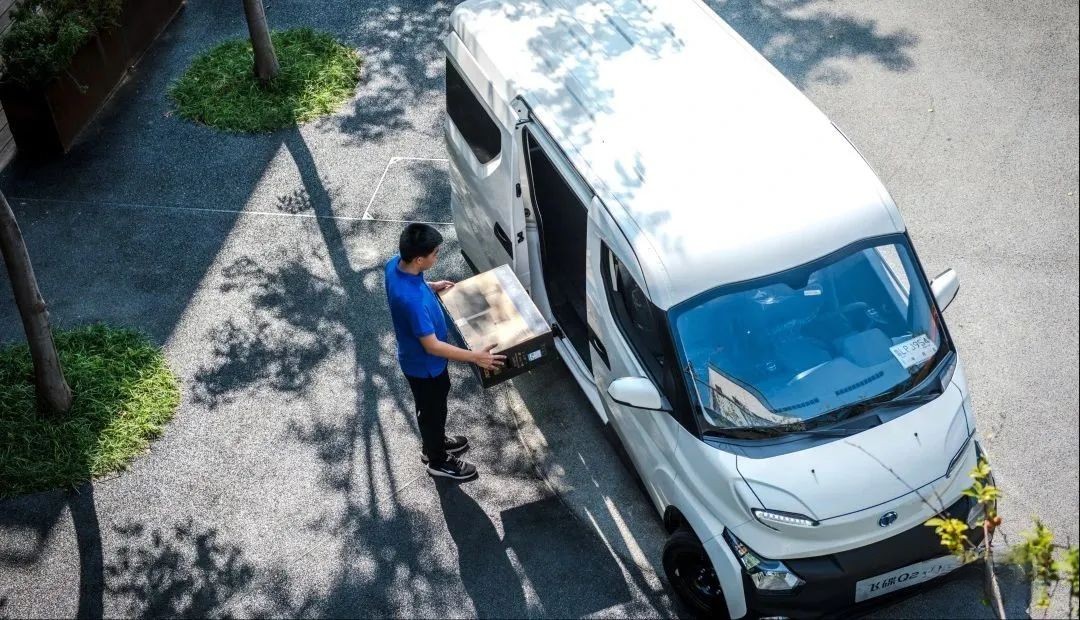 飛碟W5告訴你卡車明星是怎么煉成的?