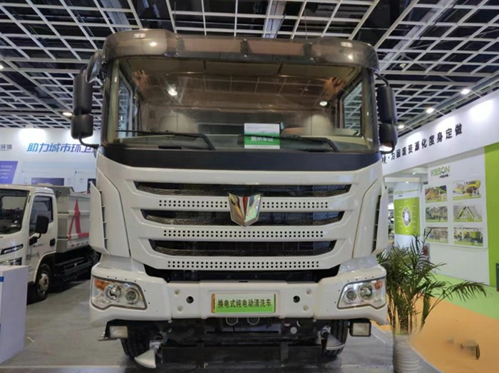 聯合重卡換電式清洗車助力2023華東環衛展盛大開幕