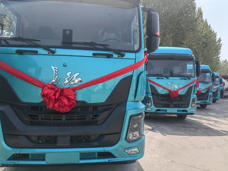 進(jìn)入2023年，如果科技旗下長(zhǎng)征汽車新能源重卡先后在唐山、保定、天津、成都、青島等地批量交付，實(shí)現(xiàn)開(kāi)門紅。