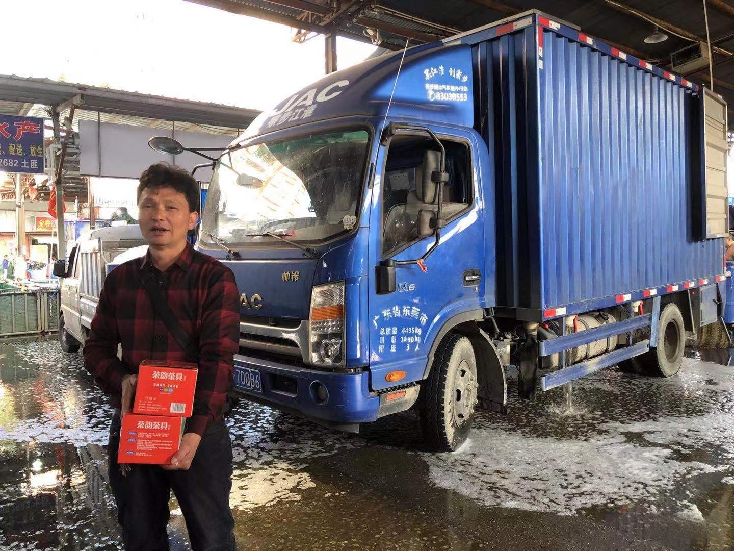 水產運輸搶時間，江淮1卡帥鈴為什么讓他覺得踏實？