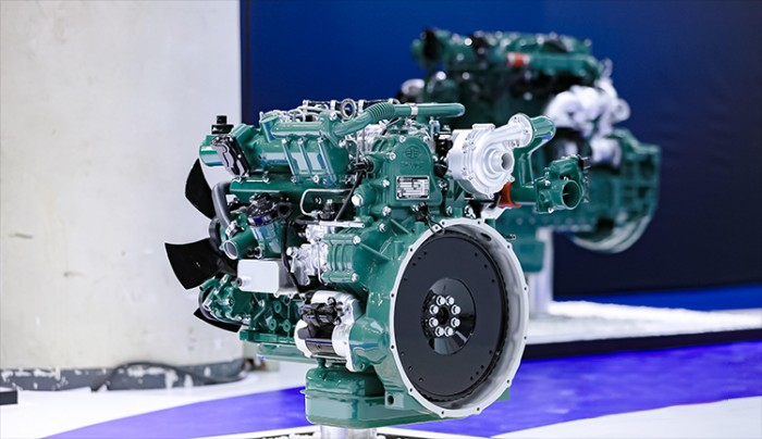 解放青汽JK6 4×2 320馬力大單橋載貨!一身“掙”能量太讓人心動(dòng)了!