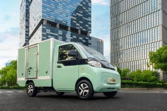 行業(yè)唯一!北汽雷馳新能源MINI卡榮膺“新能源城配物流車五星之選”