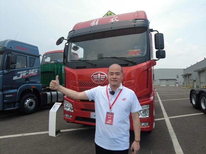 新安物流與解放青汽“闖關(guān)”危化品運(yùn)輸 以千臺(tái)鑄信賴