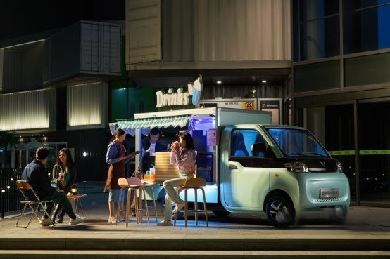 擺攤創(chuàng)業(yè)難？北汽雷馳新能源MINI卡賺錢更輕松