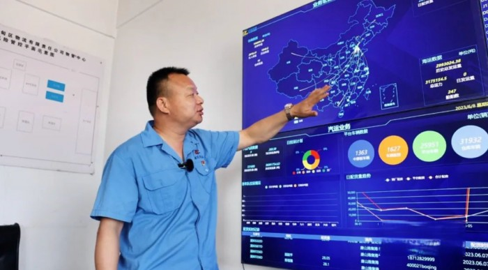 二十年貨運(yùn)人生路,只為鋼廠保通穩(wěn)鏈