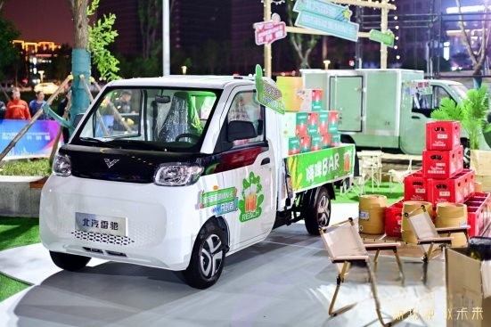 末端城配車怎么選?北汽雷馳新能源MINI卡好看又好開