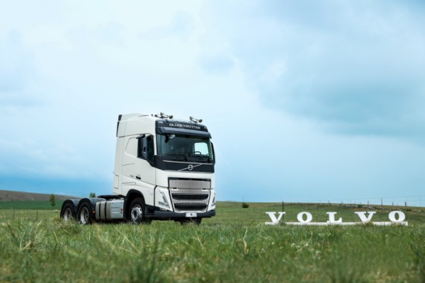 全新一代沃爾沃卡車高效版上市 讓運輸更輕松