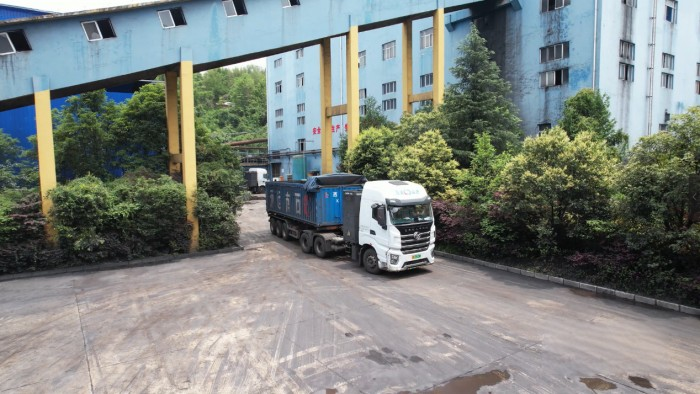 單車(chē)每天能省120元,用上汽紅巖新能源重卡實(shí)現(xiàn)低成本高效運(yùn)營(yíng)