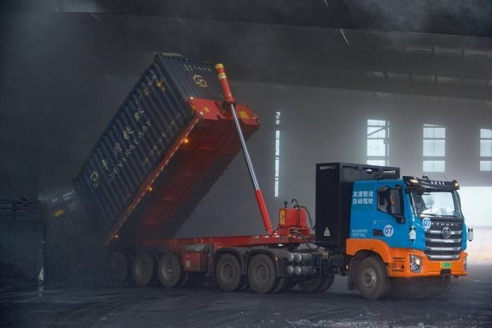 持續推動高質量轉型發展 上汽紅巖新能源融合智慧實力