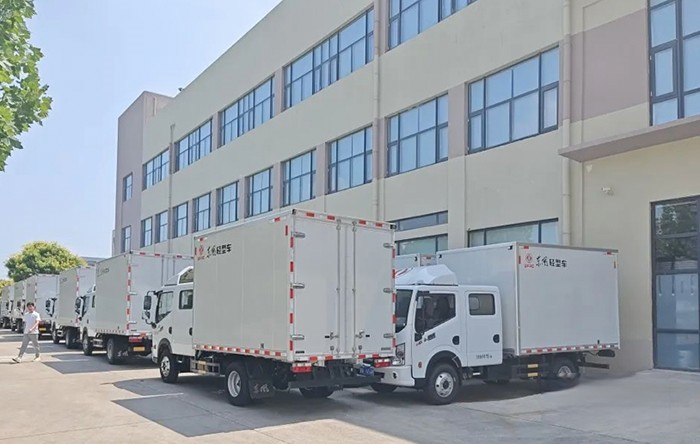 68臺東風(fēng)多利卡交付,用實力守護(hù)孩子們的餐桌