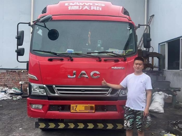 90后年輕用戶工作休閑兩不誤 開德沃斯能跑綠通還能去釣魚?