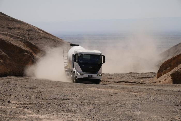 國內最大規模新能源商用車高溫測試!比亞迪圓滿完成極限挑戰