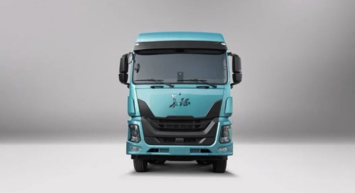 同為牽引車，你選“跑的遠(yuǎn)”還是“拉的多”？