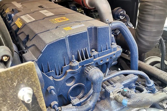 江淮格爾發(fā)6×4隨車吊,憑借卓越的設(shè)計(jì)和極強(qiáng)的承載力,在多種復(fù)合場(chǎng)景中都交出了優(yōu)異的答卷,獲得了一眾卡友的青睞。