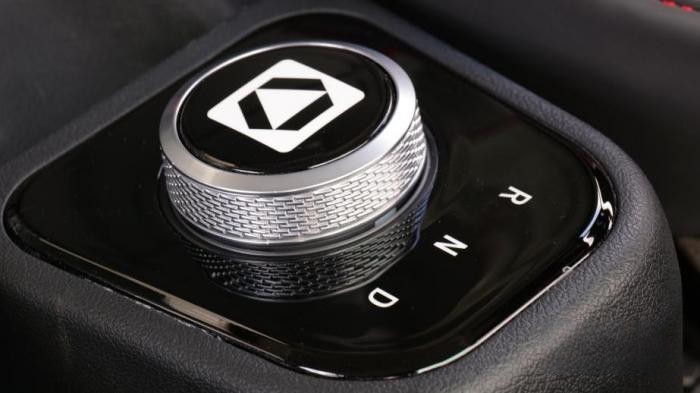 輕卡界精英 “六邊形”戰士徐工漢馳巨能星夠頂流