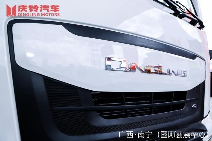 慶鈴自主品牌明星陣容亮相第20屆中國-東盟博覽會(huì)