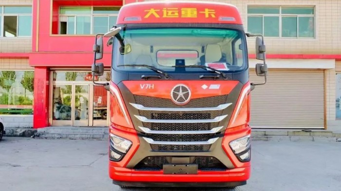 百公里氣耗28.7kg,大運V7H 燃氣牽引車一年多賺3萬元